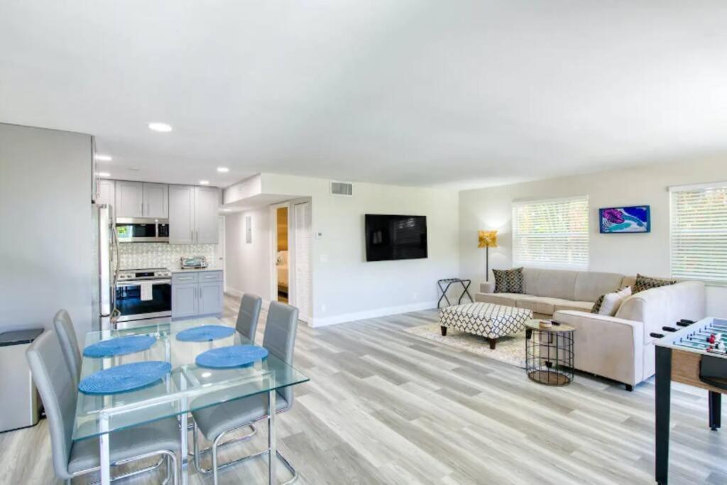 Dog Friendly Condo With Beach Access, Hot Tub, Firepit West Palm Beach Kültér fotó