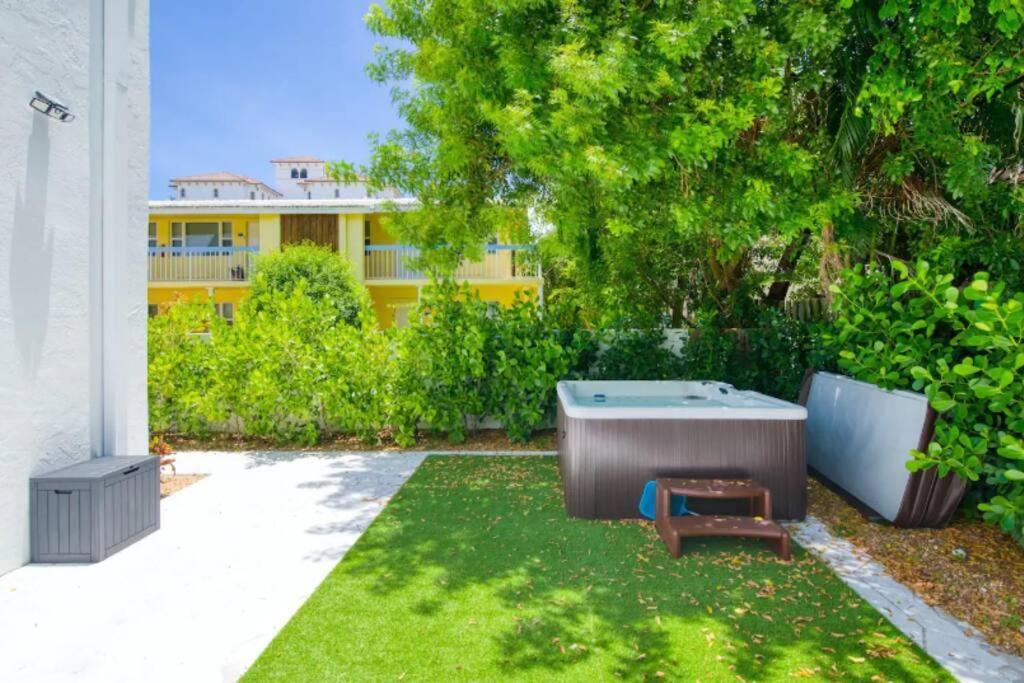 Dog Friendly Condo With Beach Access, Hot Tub, Firepit West Palm Beach Kültér fotó